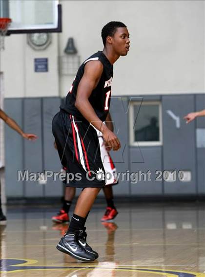 Thumbnail 3 in Harvard-Westlake vs. Centennial (CIF SS Playoffs) photogallery.