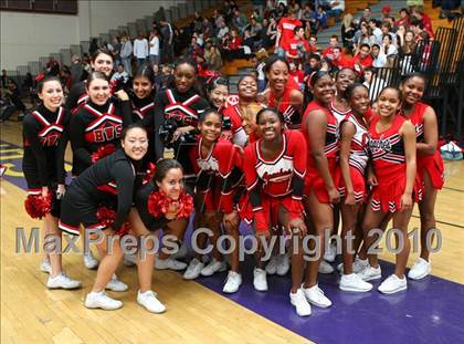 Thumbnail 3 in Harvard-Westlake vs. Centennial (CIF SS Playoffs) photogallery.
