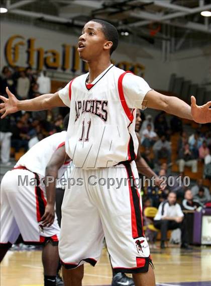 Thumbnail 3 in Harvard-Westlake vs. Centennial (CIF SS Playoffs) photogallery.