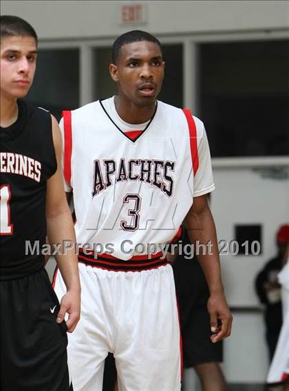 Thumbnail 3 in Harvard-Westlake vs. Centennial (CIF SS Playoffs) photogallery.