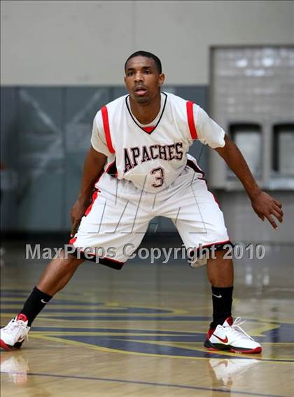 Thumbnail 1 in Harvard-Westlake vs. Centennial (CIF SS Playoffs) photogallery.
