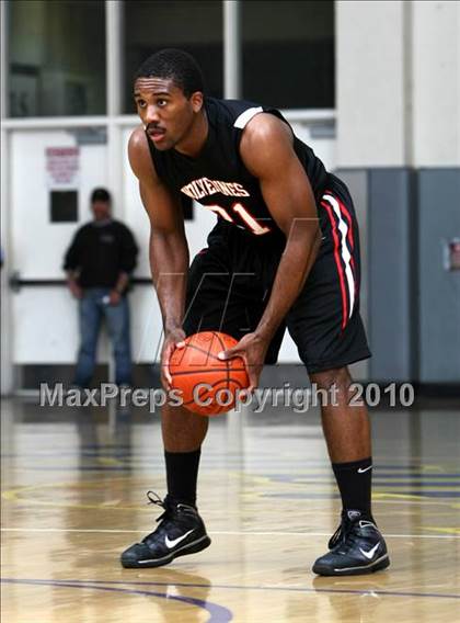Thumbnail 3 in Harvard-Westlake vs. Centennial (CIF SS Playoffs) photogallery.