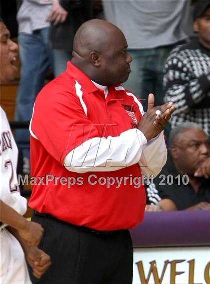 Thumbnail 3 in Harvard-Westlake vs. Centennial (CIF SS Playoffs) photogallery.