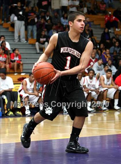 Thumbnail 2 in Harvard-Westlake vs. Centennial (CIF SS Playoffs) photogallery.