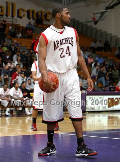 Thumbnail 1 in Harvard-Westlake vs. Centennial (CIF SS Playoffs) photogallery.