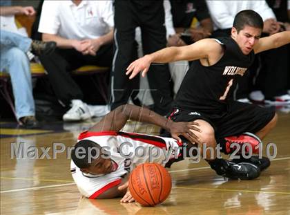 Thumbnail 2 in Harvard-Westlake vs. Centennial (CIF SS Playoffs) photogallery.