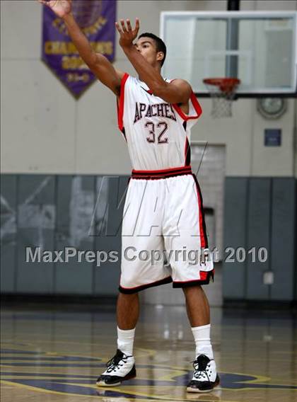 Thumbnail 3 in Harvard-Westlake vs. Centennial (CIF SS Playoffs) photogallery.