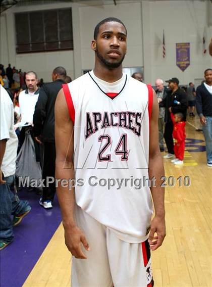 Thumbnail 1 in Harvard-Westlake vs. Centennial (CIF SS Playoffs) photogallery.