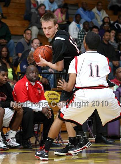 Thumbnail 2 in Harvard-Westlake vs. Centennial (CIF SS Playoffs) photogallery.