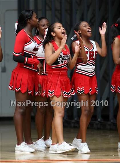 Thumbnail 2 in Harvard-Westlake vs. Centennial (CIF SS Playoffs) photogallery.