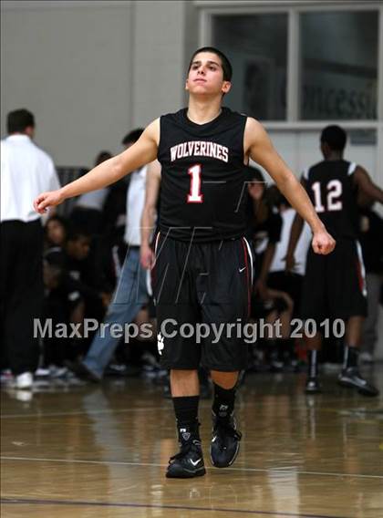 Thumbnail 2 in Harvard-Westlake vs. Centennial (CIF SS Playoffs) photogallery.