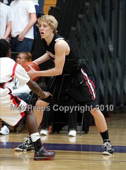 Thumbnail 2 in Harvard-Westlake vs. Centennial (CIF SS Playoffs) photogallery.
