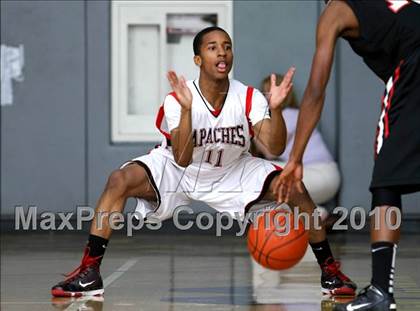 Thumbnail 3 in Harvard-Westlake vs. Centennial (CIF SS Playoffs) photogallery.