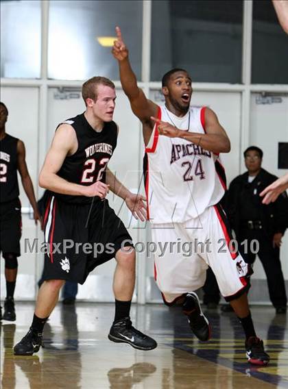 Thumbnail 3 in Harvard-Westlake vs. Centennial (CIF SS Playoffs) photogallery.