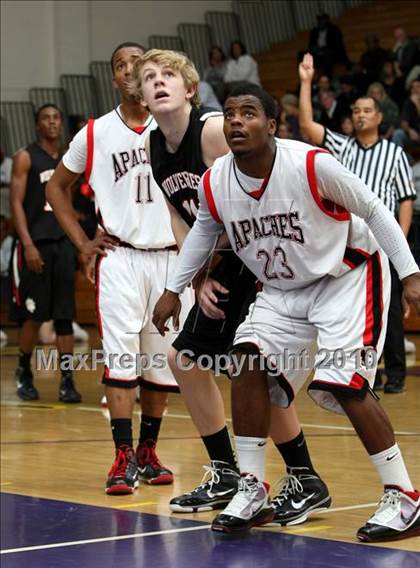 Thumbnail 2 in Harvard-Westlake vs. Centennial (CIF SS Playoffs) photogallery.