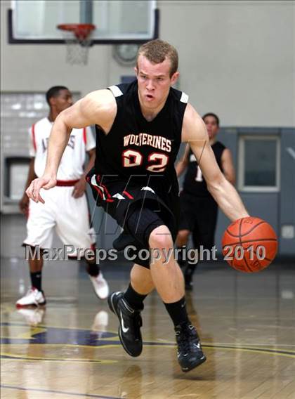 Thumbnail 2 in Harvard-Westlake vs. Centennial (CIF SS Playoffs) photogallery.
