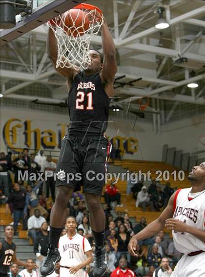 Thumbnail 2 in Harvard-Westlake vs. Centennial (CIF SS Playoffs) photogallery.