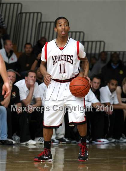 Thumbnail 2 in Harvard-Westlake vs. Centennial (CIF SS Playoffs) photogallery.