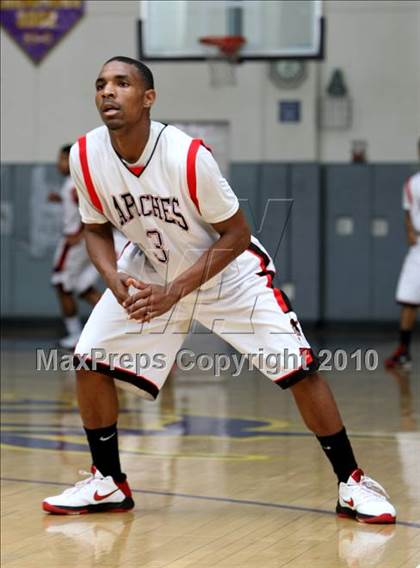 Thumbnail 1 in Harvard-Westlake vs. Centennial (CIF SS Playoffs) photogallery.