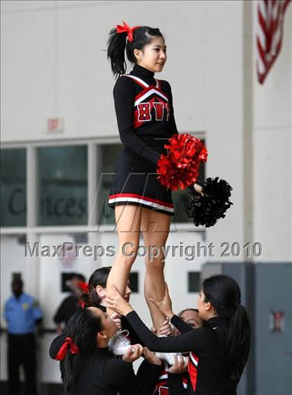 Thumbnail 2 in Harvard-Westlake vs. Centennial (CIF SS Playoffs) photogallery.