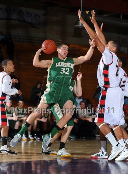 Thumbnail 1 in Redlands East Valley vs. Lakeside (Inland Empire Classic) photogallery.