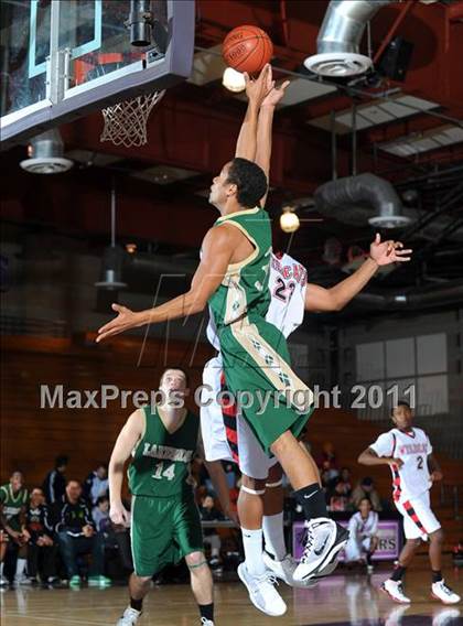 Thumbnail 3 in Redlands East Valley vs. Lakeside (Inland Empire Classic) photogallery.