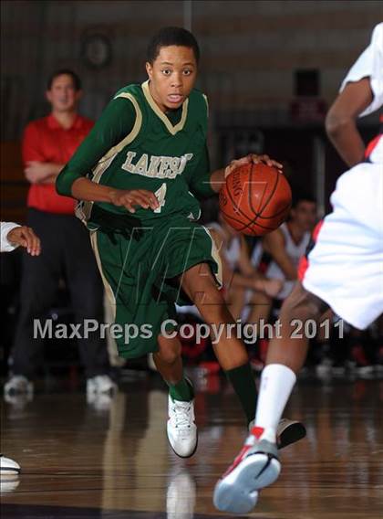 Thumbnail 2 in Redlands East Valley vs. Lakeside (Inland Empire Classic) photogallery.