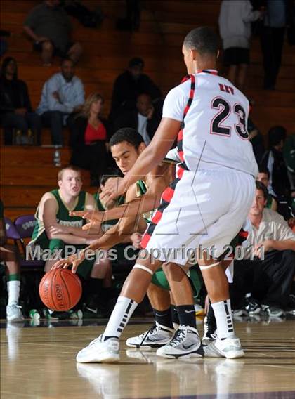 Thumbnail 3 in Redlands East Valley vs. Lakeside (Inland Empire Classic) photogallery.
