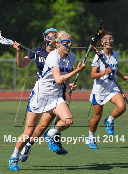 Thumbnail 1 in Darien vs Wilton (FCIAC Final) photogallery.