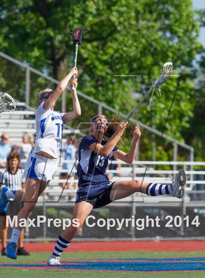 Thumbnail 2 in Darien vs Wilton (FCIAC Final) photogallery.