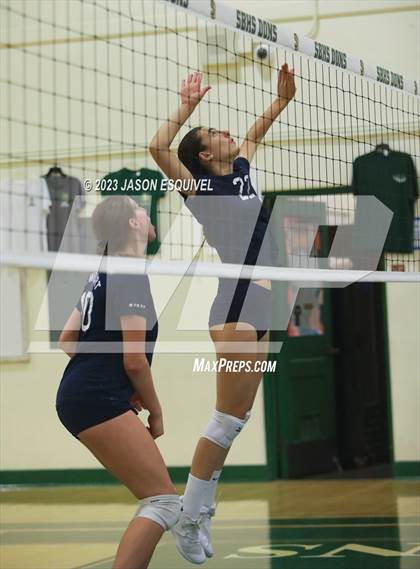 Thumbnail 2 in Hart Vs Newport Harbor (Santa Barbara Tournament of Champions) photogallery.