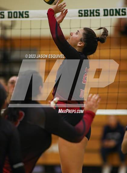 Thumbnail 2 in Hart Vs Newport Harbor (Santa Barbara Tournament of Champions) photogallery.