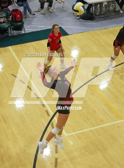 Thumbnail 3 in Hart Vs Newport Harbor (Santa Barbara Tournament of Champions) photogallery.