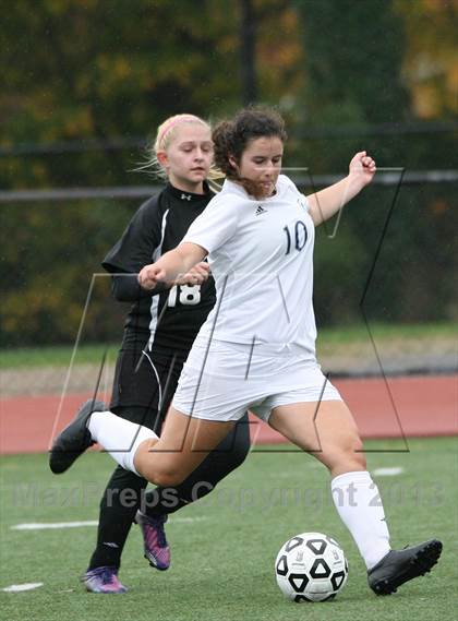Thumbnail 3 in Serra Catholic vs Shady Side Academy (WPIAL Playoff) photogallery.