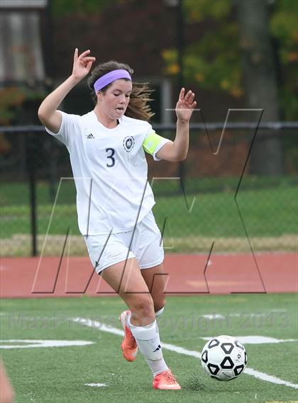 Thumbnail 2 in Serra Catholic vs Shady Side Academy (WPIAL Playoff) photogallery.