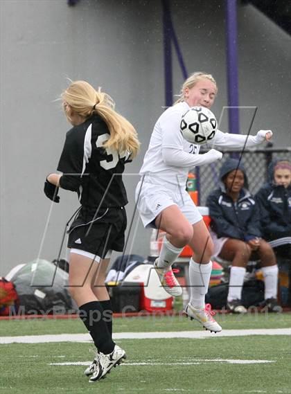 Thumbnail 3 in Serra Catholic vs Shady Side Academy (WPIAL Playoff) photogallery.