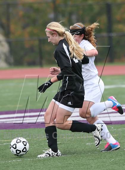 Thumbnail 1 in Serra Catholic vs Shady Side Academy (WPIAL Playoff) photogallery.