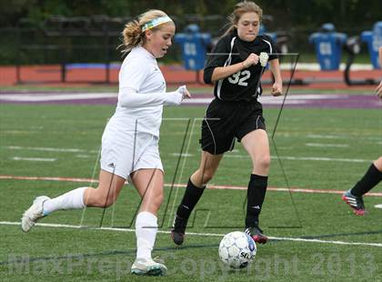 Thumbnail 2 in Serra Catholic vs Shady Side Academy (WPIAL Playoff) photogallery.