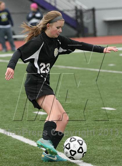 Thumbnail 3 in Serra Catholic vs Shady Side Academy (WPIAL Playoff) photogallery.