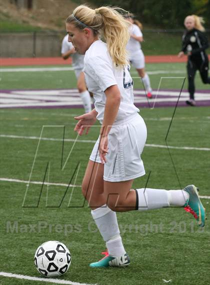 Thumbnail 2 in Serra Catholic vs Shady Side Academy (WPIAL Playoff) photogallery.