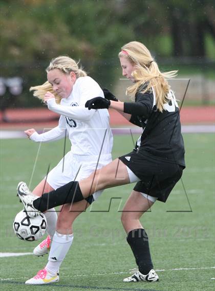 Thumbnail 2 in Serra Catholic vs Shady Side Academy (WPIAL Playoff) photogallery.