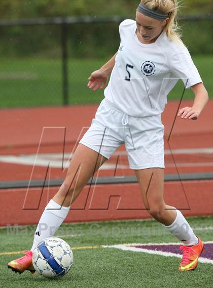 Thumbnail 1 in Serra Catholic vs Shady Side Academy (WPIAL Playoff) photogallery.