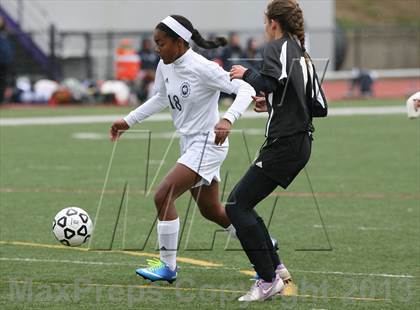 Thumbnail 1 in Serra Catholic vs Shady Side Academy (WPIAL Playoff) photogallery.
