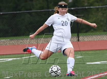 Thumbnail 2 in Serra Catholic vs Shady Side Academy (WPIAL Playoff) photogallery.