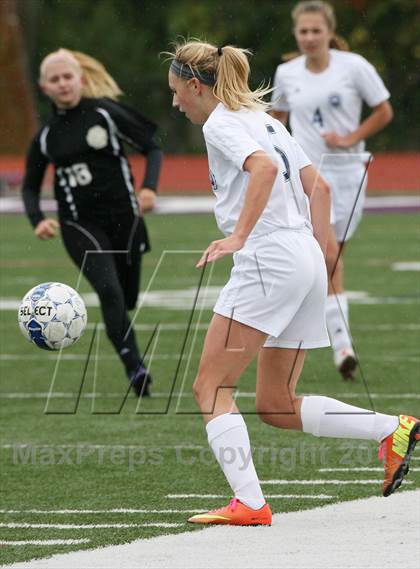 Thumbnail 1 in Serra Catholic vs Shady Side Academy (WPIAL Playoff) photogallery.