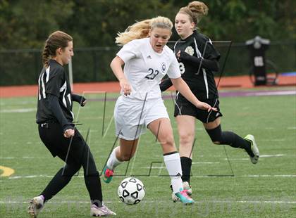 Thumbnail 2 in Serra Catholic vs Shady Side Academy (WPIAL Playoff) photogallery.