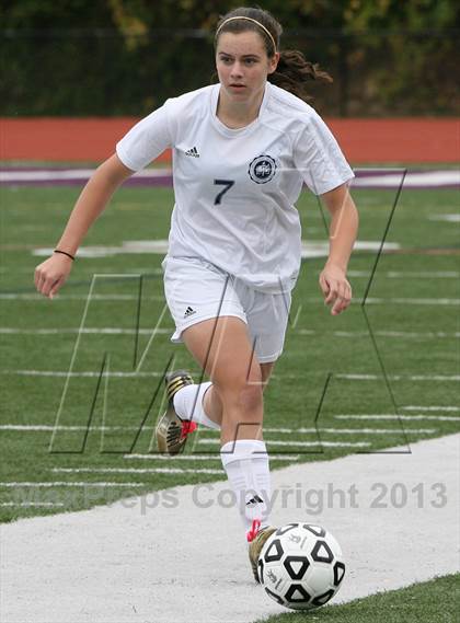 Thumbnail 2 in Serra Catholic vs Shady Side Academy (WPIAL Playoff) photogallery.