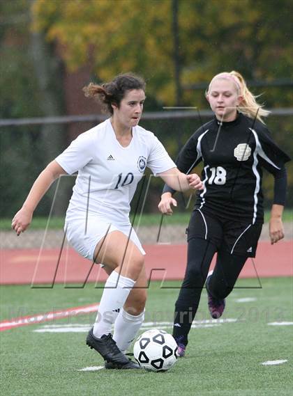 Thumbnail 2 in Serra Catholic vs Shady Side Academy (WPIAL Playoff) photogallery.