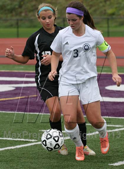 Thumbnail 2 in Serra Catholic vs Shady Side Academy (WPIAL Playoff) photogallery.