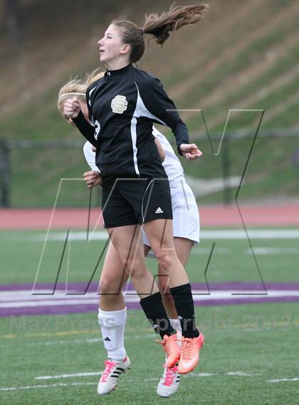 Thumbnail 3 in Serra Catholic vs Shady Side Academy (WPIAL Playoff) photogallery.